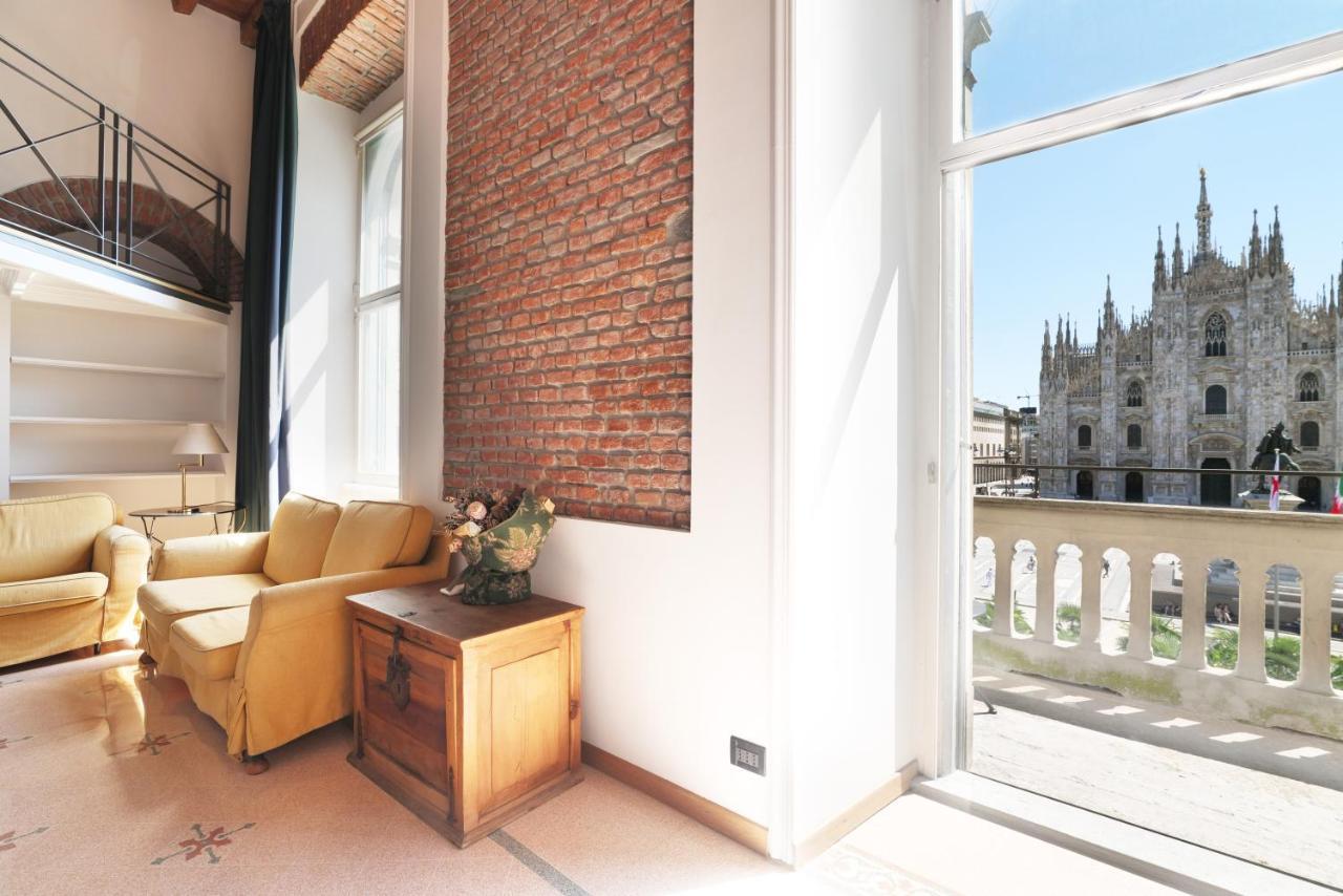 Duomo Cathedral View - Luxury Apartment Milan Exterior photo