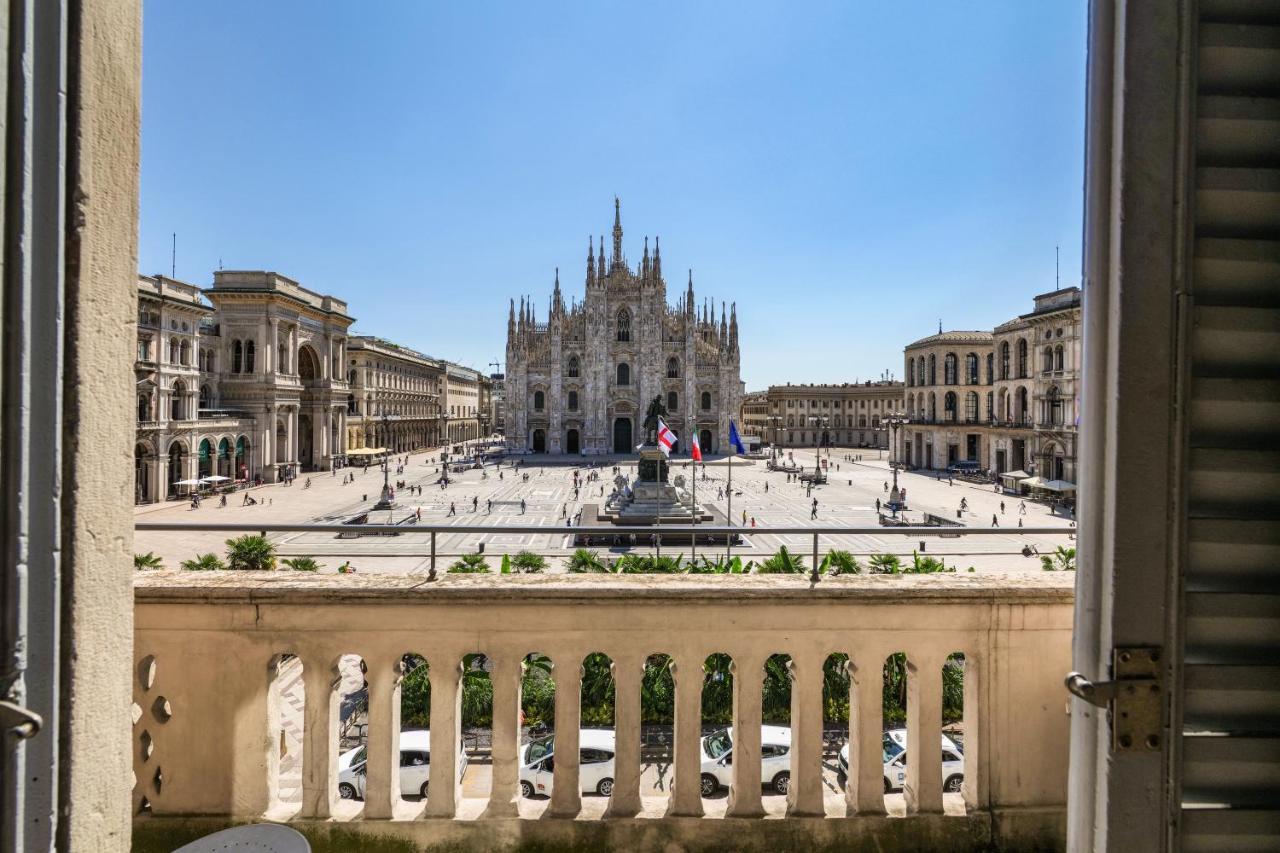 Duomo Cathedral View - Luxury Apartment Milan Exterior photo